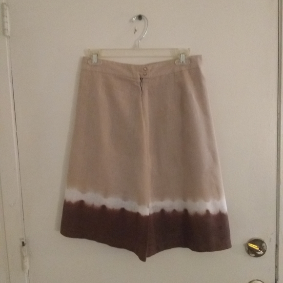 Old Navy Skirt - Picture 2 of 7